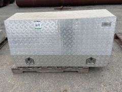 Checkerplate Toolbox