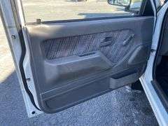 2002 Holden Rodeo LX Utility with Tail Lift