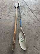 2x Oars