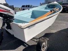 2.6m Sea Borne Tender c/w 3.3hp Mariner Outboard & Trailer
