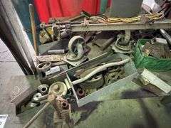 Steel Workshop Bench with Vice inc Assorted Tooling & Off cuts