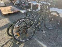 2x Push Bikes