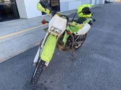 2006 Kawasaki KLX250 Motorbike & Helmet 