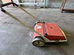 Red Hako Workshop Sweeper