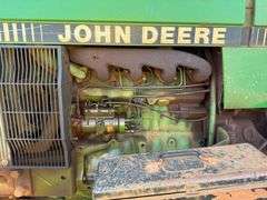 John Deere 2250 Tractor - BUNDABERG