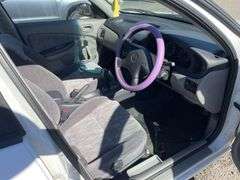 2000 Nissan Pulsar Sedan - Non Operational - No Engine