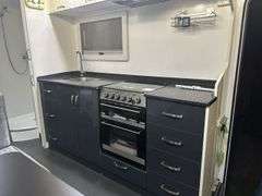 2014 Caravilla 21' Caravan