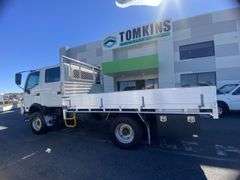 2018 Hino 300  817 4x4 Series Tray Truck - COI