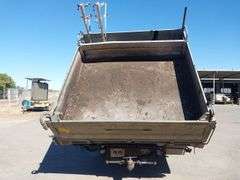 2015 Isuzu FRR500 Dual Cab Split Tray Tip Truck - WINTON