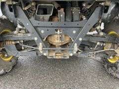 2015 John Deere 4x4 Tipping Gator 