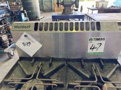 Waldorf 4 Bunrer Gas Top on Stand