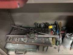 Metal Storage Cabinet inc Handheld Tooling and Assorted Workshop Contents
