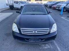 2004 Nissan  Maxima  ST Sedan