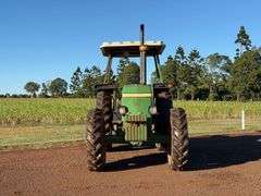 John Deere 2250 Tractor - BUNDABERG