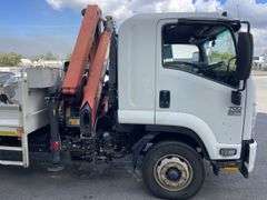 2015 Isuzu FSR700 Tipper Crane Truck - COI