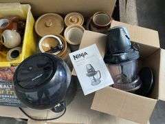 Pallet of Homewares inc. AirFryer, Blender, Artwork, and Crockery
