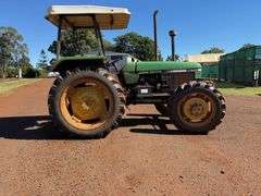 John Deere 2250 Tractor - BUNDABERG