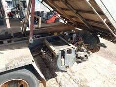 2015 Isuzu FRR500 Dual Cab Split Tray Tip Truck - WINTON