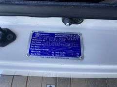 2018 Hino 300  817 4x4 Series Tray Truck - COI