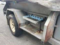 2011 Castaway Compact Camper Trailer inc Inflatable Boat