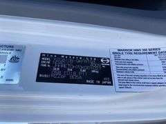 2018 Hino 300  817 4x4 Series Tray Truck - COI