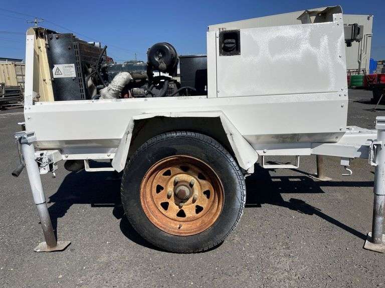 Single Phase Generator Trailer - 6.8 KVA Base Rate