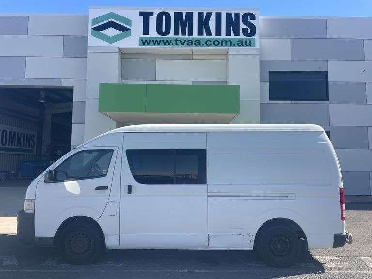 2008 Toyota Hiace Van