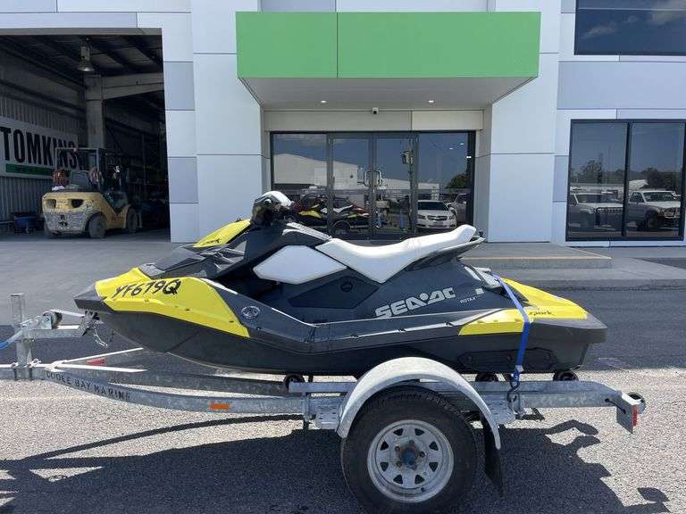 2015 Seadoo Spark Jetski & Trailer - Low Hours