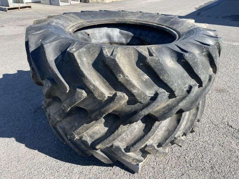 2x 18.4-34 Machinery Tyres & Tubes
