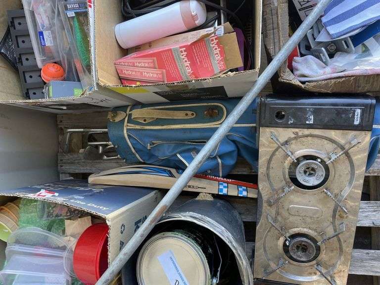 Pallet Assorted Sundries inc Kids Golf Clubs, Kitchenware etc