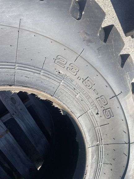 23.5/25 Machinery Tyre