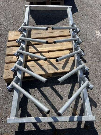 2x Clipex Cattle Spear Traps - near new