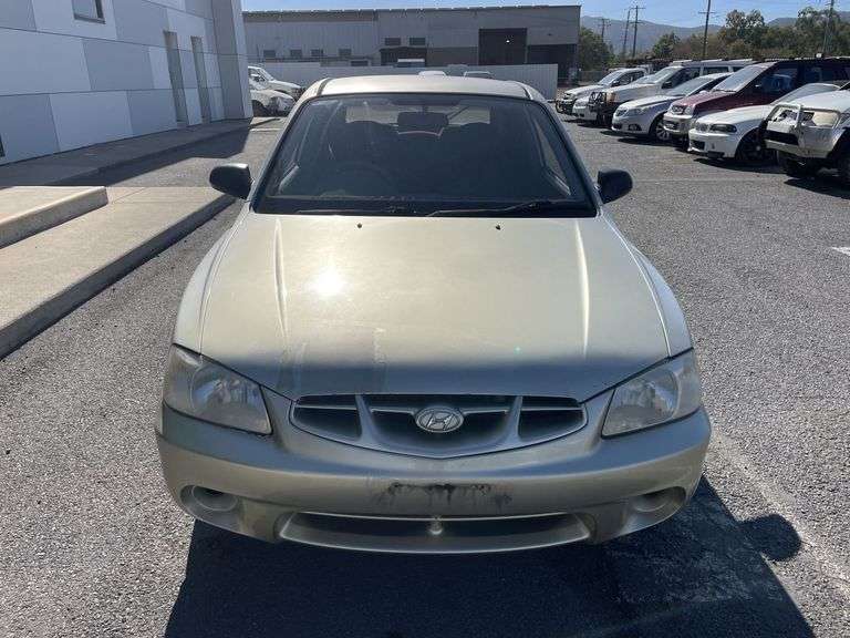 2000 Hyundai Accent 3 Door Hatch