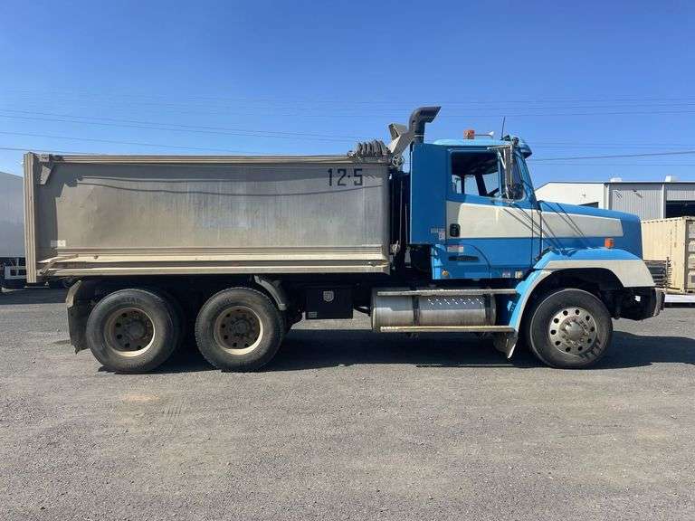 1997 Freightliner Tipper Truck