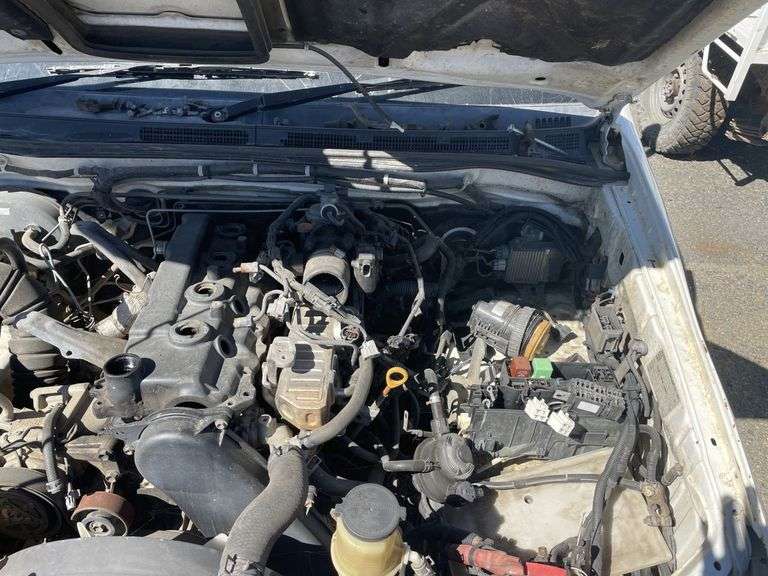 2011 Toyota Hilux Single Cab Utility - Non Operational - Parts Vehicle