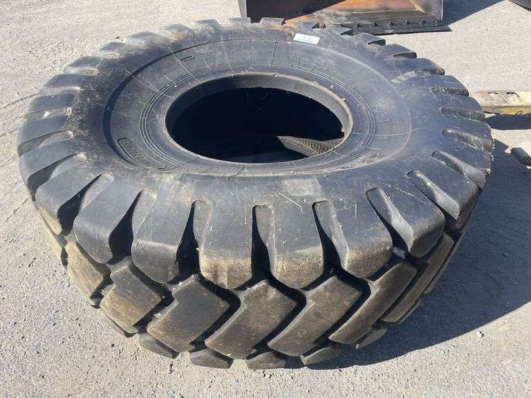 23.5/25 Machinery Tyre