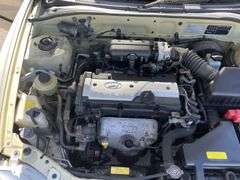 2000 Hyundai Accent 3 Door Hatch