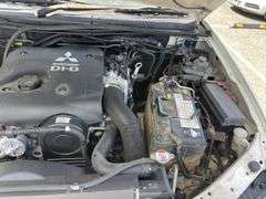 2011 Mitsubishi Challenger Wagon