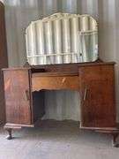 Mirrored Silky Oak Dresser