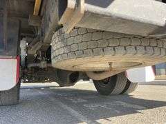 2014 Isuzu NPR Series Truck