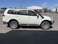 2011 Mitsubishi Challenger Wagon