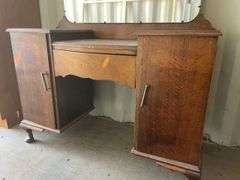 Mirrored Silky Oak Dresser