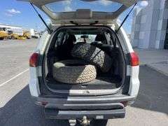 2011 Mitsubishi Challenger Wagon