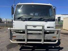 2000 Nissan PKC310 Tipper Truck