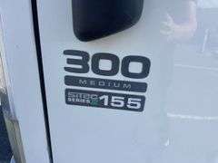 2014 Isuzu NPR Series Truck