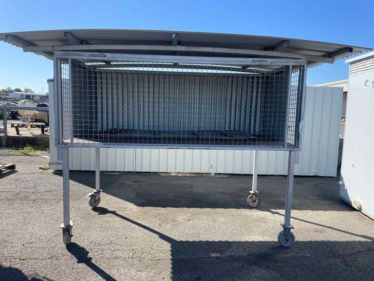 View of Mobile Dog Enclosure with Ramp - TVAA Pty Ltd T/A Tomkins Valuers ...