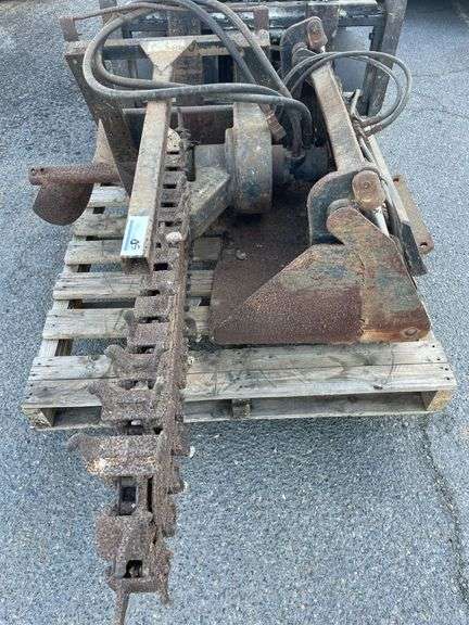 Dingo Trencher & Dingo 4-in-1 Bucket