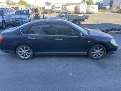 2004 Nissan Maxima ST Sedan