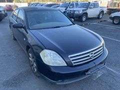 2004 Nissan Maxima ST Sedan