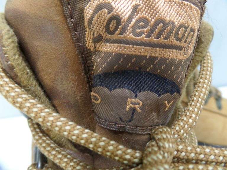 Nice Pair of Women's Coleman Hiking Boots! Size 7 (17E) Texas Online